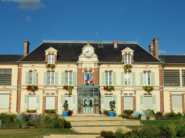 Votre Pisciniste Fabricant piscine inox Monéteau