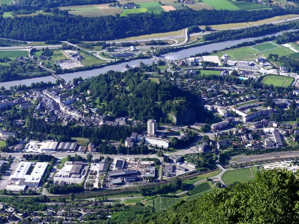Votre Pisciniste Fabricant piscine inox Montmélian