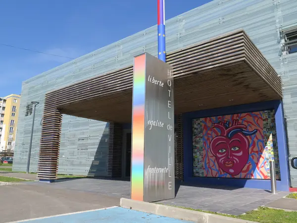 Votre Pisciniste Fabricant piscine inox Mourenx