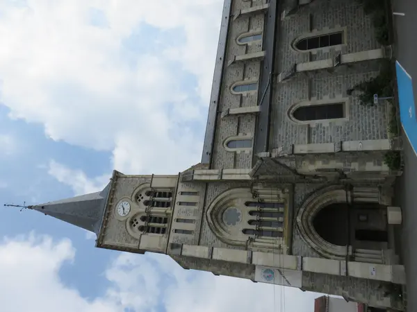 Votre Pisciniste Fabricant piscine inox Nervieux