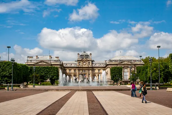 Votre Pisciniste Fabricant piscine inox Nord