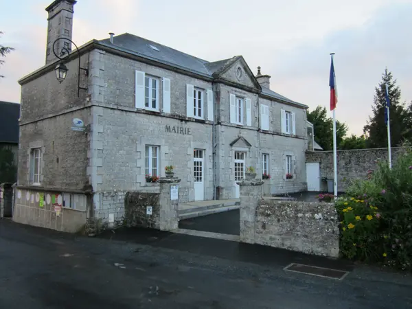 Votre Pisciniste Fabricant piscine inox Orval sur Sienne