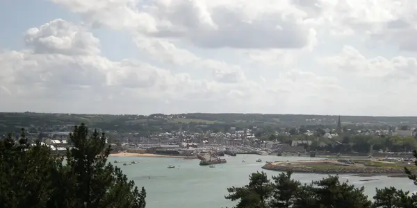 Votre Pisciniste Fabricant piscine inox Paimpol