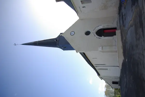 Votre Pisciniste Fabricant piscine inox Pernay