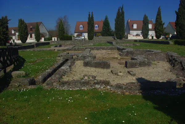 Votre Pisciniste Fabricant piscine inox Pithiviers-le-Vieil