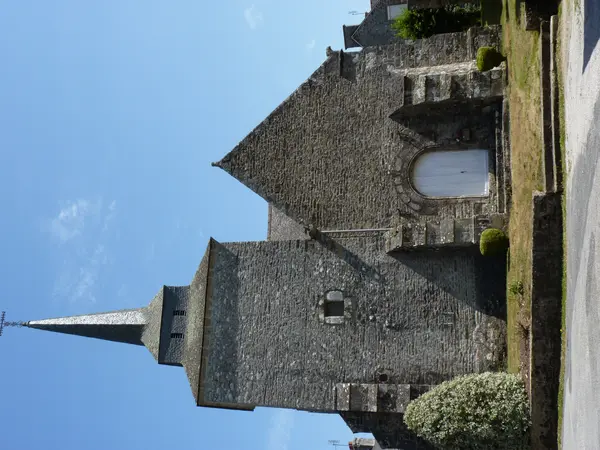 Votre Pisciniste Fabricant piscine inox Plémet
