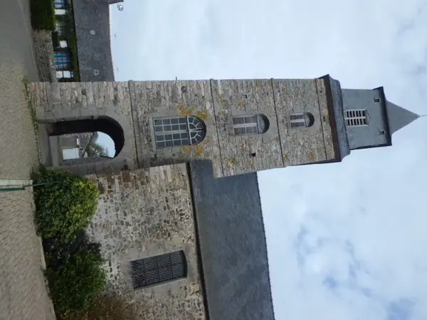 Votre Pisciniste Fabricant piscine inox Plurien