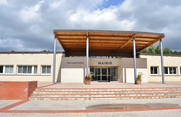 Votre Pisciniste Fabricant piscine inox Pont-de-Larn