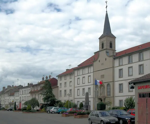 Votre Pisciniste Fabricant piscine inox Portieux