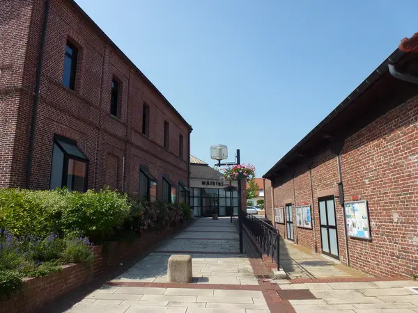 Votre Pisciniste Fabricant piscine inox Raimbeaucourt