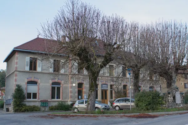 Votre Pisciniste Fabricant piscine inox Réaumont