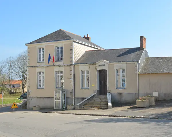 Votre Pisciniste Fabricant piscine inox Rouans