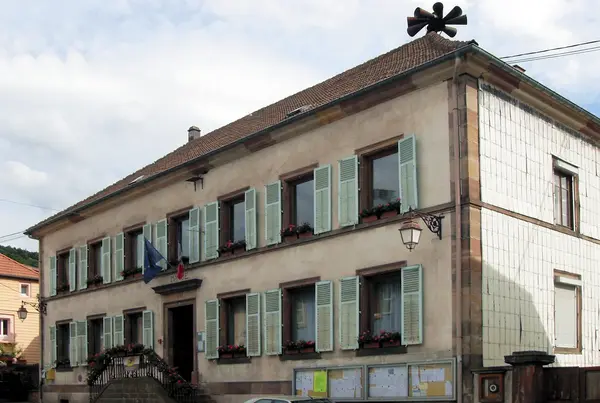 Votre Pisciniste Fabricant piscine inox Russ