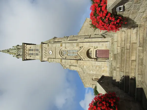 Votre Pisciniste Fabricant piscine inox Saint-Donan