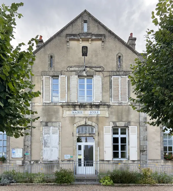 Votre Pisciniste Fabricant piscine inox Saint-Germain-Chassenay