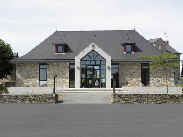 Votre Pisciniste Fabricant piscine inox Saint-Malo-de-Phily