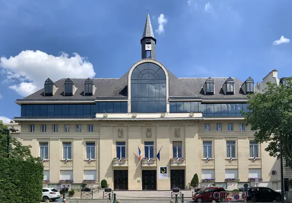 Votre Pisciniste Fabricant piscine inox Saint-Mandé