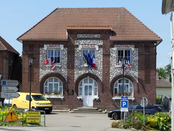 Votre Pisciniste Fabricant piscine inox Saint-Pierre-de-Varengeville