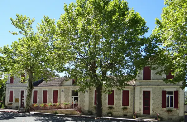 Votre Pisciniste Fabricant piscine inox Saint-Sardos