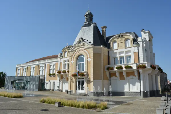 Votre Pisciniste Fabricant piscine inox Saint-Yorre