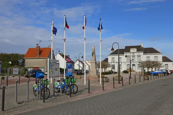 Votre Pisciniste Fabricant piscine inox Sangatte