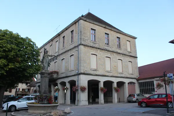 Votre Pisciniste Fabricant piscine inox Serrières-de-Briord