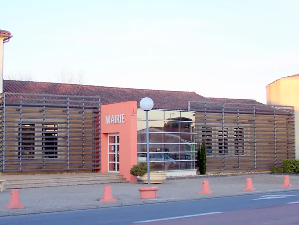 Votre Pisciniste Fabricant piscine inox Toulenne