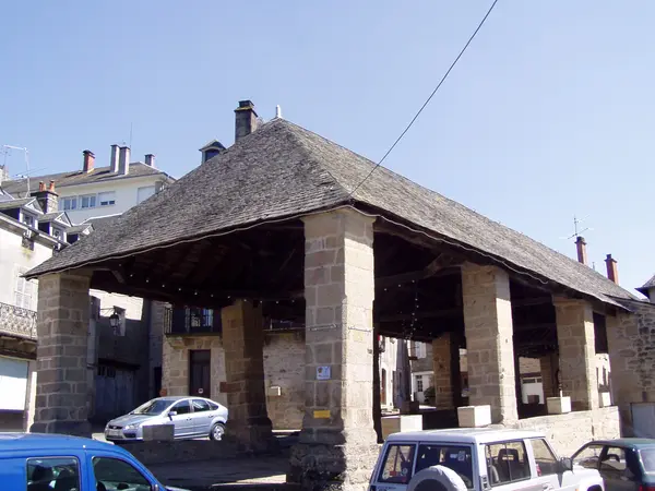 Votre Pisciniste Fabricant piscine inox Treignac