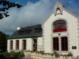 Votre Pisciniste Fabricant piscine inox Uzel