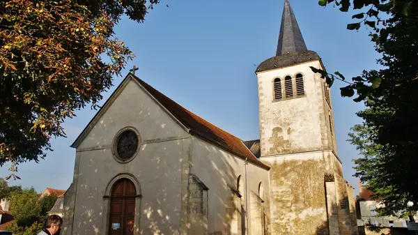 Votre Pisciniste Fabricant piscine inox Varennes-Vauzelles