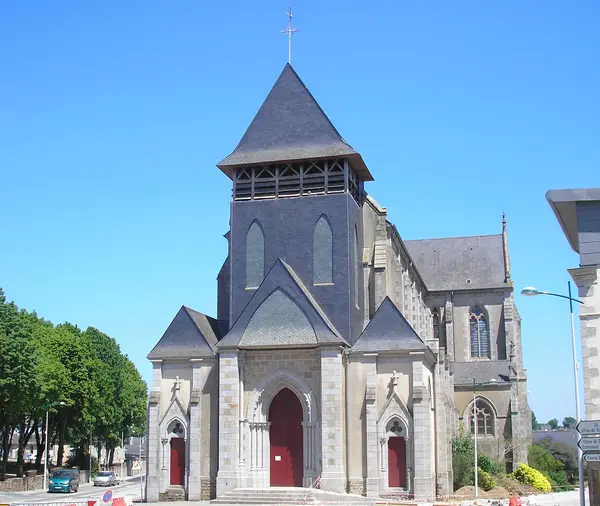 Votre Pisciniste Fabricant piscine inox Villaines-la-Juhel