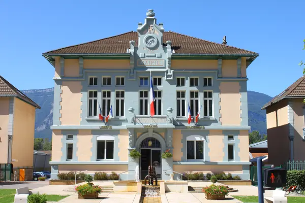 Votre Pisciniste Fabricant piscine inox Villard-Bonnot