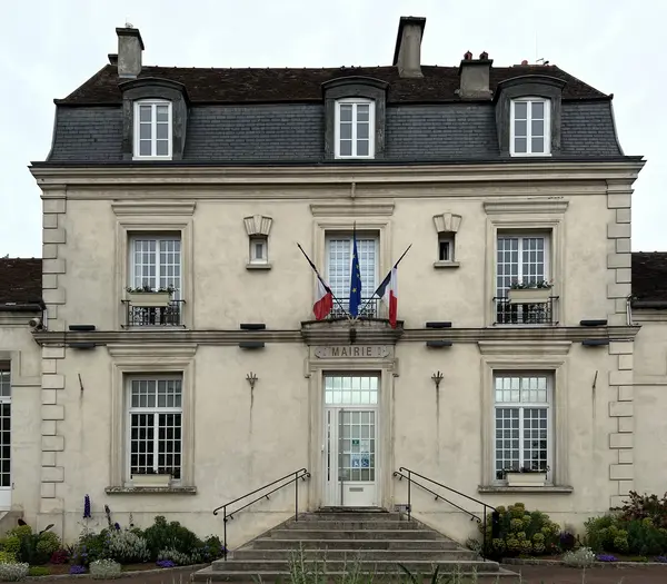 Votre Pisciniste Fabricant piscine inox Villecresnes