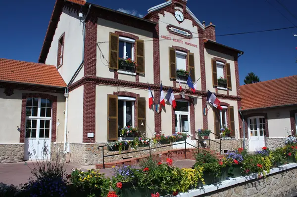 Votre Pisciniste Fabricant piscine inox Villevaudé